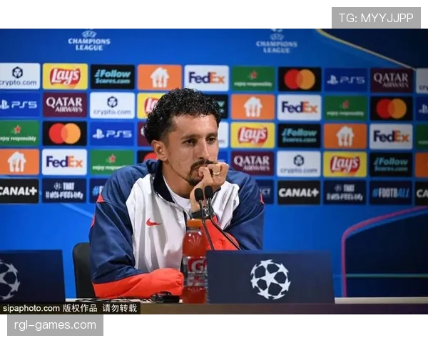 恩里克战术体系暴露防守转换弱点,近期比赛稳定性受考验 恩里克战术体系暴露防守转换弱点,近期比赛稳定性受考验